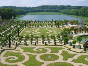 GardensVersailles.jpg