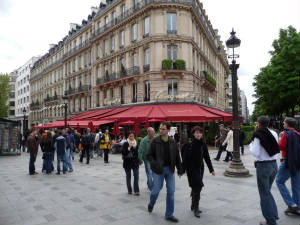 ParisStreet.jpg