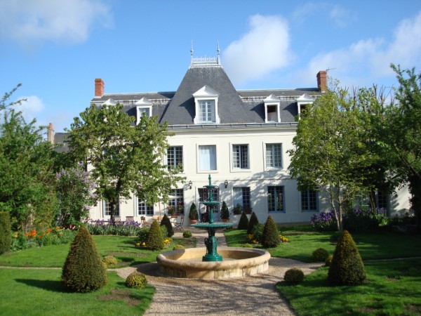 ManoirAmboise.jpg